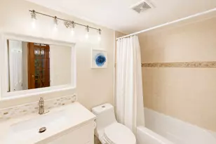 9411 N Hollybrook Lake Dr, Pembroke Pines, FL 33025 - Photo 12