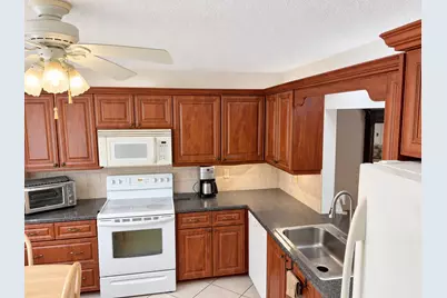 23312 Barlake Drive, Boca Raton, FL 33433 - Photo 12