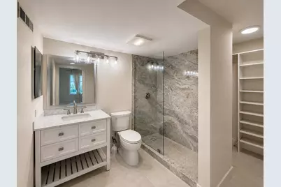 9411 N Hollybrook Lake Drive #310, Pembroke Pines, FL 33025 - Photo 6