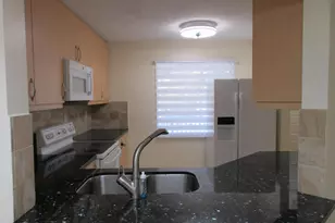 9180 NW 40th St, Coral Springs, FL 33065 - Photo 6