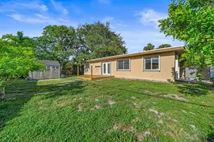 3428 Capri Rd, Palm Beach Gardens, FL 33410 - Photo 16