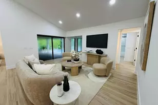 10 Alnwick Rd, Palm Beach Gardens, FL 33418 - Photo 2