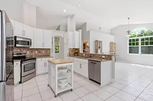 9224 Lake Serena Dr, Boca Raton, FL 33496 - Photo 14