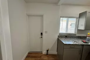 1849 S Madison St, Hollywood, FL 33020 - Photo 16