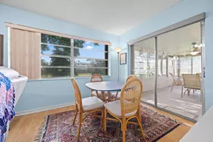 6127 Rainbow Cir, Greenacres, FL 33463 - Photo 14
