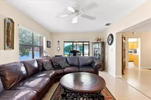 9843 NW 75th Ct NW, Tamarac, FL 33321 - Photo 14