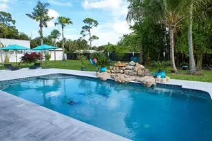 5078 Canal Dr, Lake Worth, FL 33463 - Photo 8
