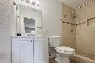 6720 SW 17th Street SW, North Lauderdale, FL 33068 - Photo 12