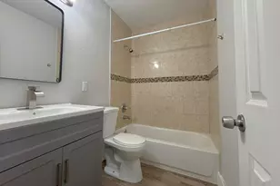 6720 SW 17th Street SW, North Lauderdale, FL 33068 - Photo 8