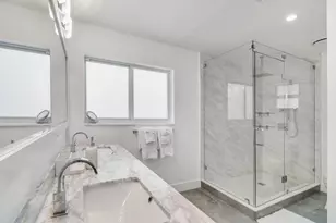 1182 Beach Rd, Singer Island, FL 33404 - Photo 30