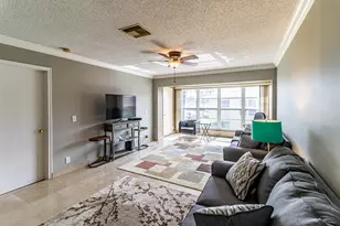 2460 Juniper Dr, Delray Beach, FL 33445 - Photo 22