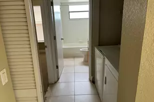 1600 Balfour Point Dr, West Palm Beach, FL 33411 - Photo 4