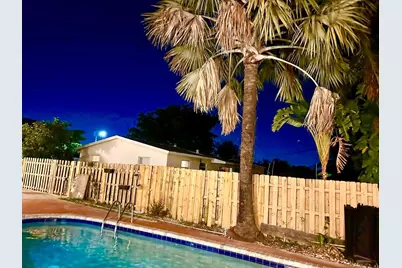 601 NW 38th Street, Deerfield Beach, FL 33064 - Photo 38