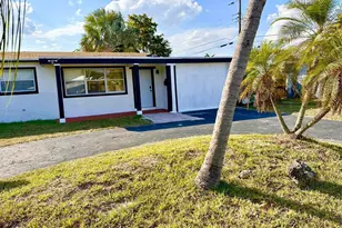 601 NW 38th St, Deerfield Beach, FL 33064 - Photo 2