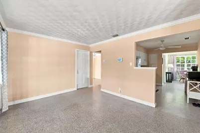468 NW 48th Street, Oakland Park, FL 33309 - Photo 14