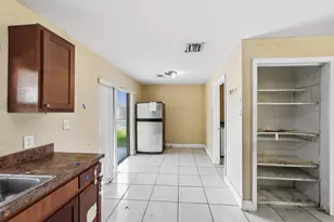 6516 SW 33rd St, Miramar, FL 33023 - Photo 10