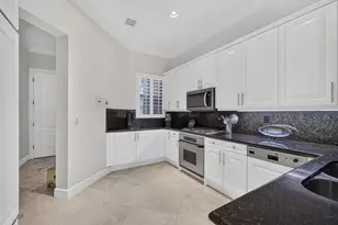 40 Marina Gardens Dr, Palm Beach Gardens, FL 33410 - Photo 10