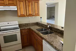 1600 Balfour Point Dr, West Palm Beach, FL 33411 - Photo 2