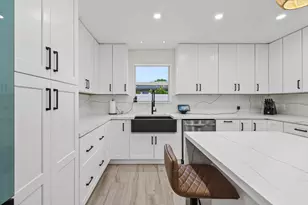 648 SW 3rd St, Boca Raton, FL 33486 - Photo 4