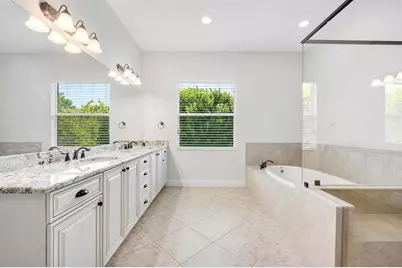 8050 NW 121st, Parkland, FL 33076 - Photo 18