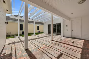 325 Sweet Bay Cir, Jupiter, FL 33458 - Photo 32
