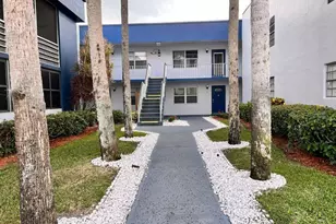 58 Normandy B, Delray Beach, FL 33484 - Photo 18