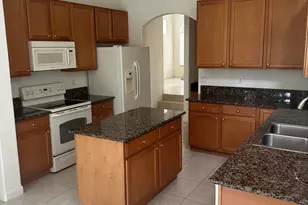 8120 Bautista Way, Palm Beach Gardens, FL 33418 - Photo 6