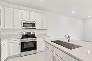 3556 Spanish Cedar Pl, Fort Pierce, FL 34946 - Photo 2