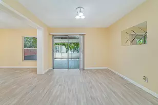 276 Sunshine Dr, Coconut Creek, FL 33066 - Photo 6