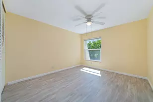 276 Sunshine Dr, Coconut Creek, FL 33066 - Photo 12