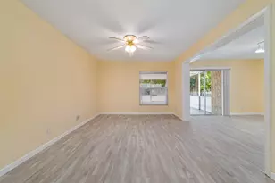 276 Sunshine Dr, Coconut Creek, FL 33066 - Photo 4