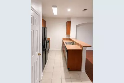 5260 Collins Road #308, Jacksonville, FL 32244 - Photo 4