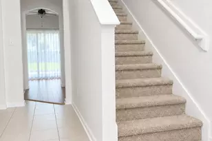 5260 Collins Rd, Jacksonville, FL 32244 - Photo 2