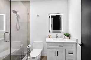 1807 NE 18th St, Fort Lauderdale, FL 33305 - Photo 36