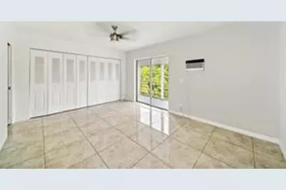 114 Northampton F #114, West Palm Beach, FL 33417 - Photo 2