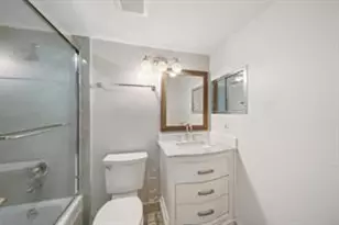 114 Northampton F, West Palm Beach, FL 33417 - Photo 14