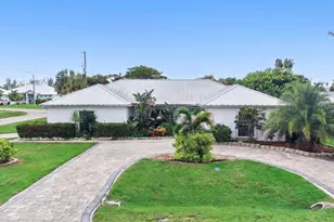 1577 Thumb Point Dr, Fort Pierce, FL 34949 - Photo 1