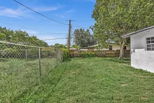 446 NW 119th St, Miami, FL 33168 - Photo 40