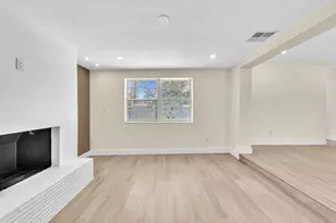 446 NW 119th St, Miami, FL 33168 - Photo 28