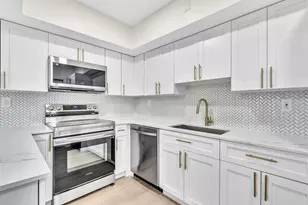 446 NW 119th St, Miami, FL 33168 - Photo 18