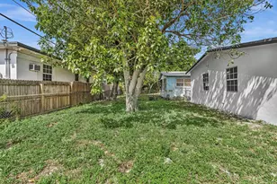 446 NW 119th St, Miami, FL 33168 - Photo 50