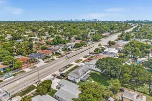 446 NW 119th St, Miami, FL 33168 - Photo 6