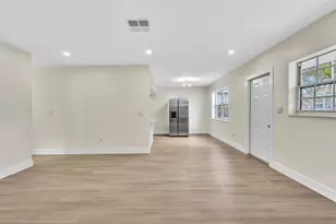 446 NW 119th St, Miami, FL 33168 - Photo 22