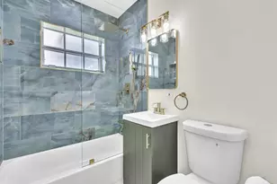 446 NW 119th St, Miami, FL 33168 - Photo 32