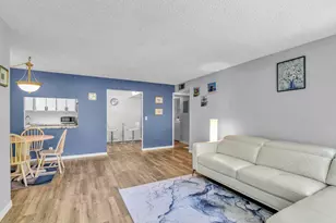 3744 Savoy Ln, West Palm Beach, FL 33417 - Photo 6
