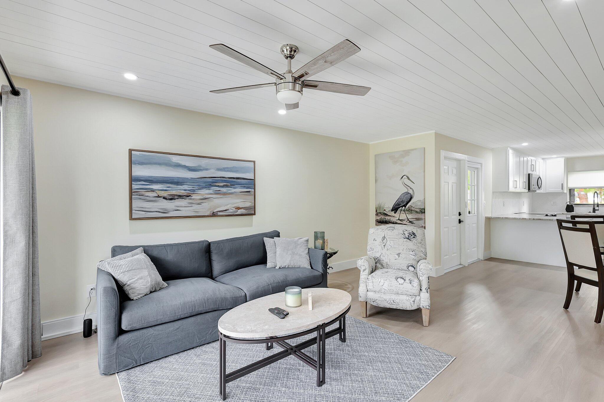 4885 SE Capstan Ave - 4885 SE Capstan Ave, Stuart, FL 34997 Luxury Property | Jose Angel Pina