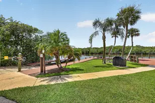 360 SW South River Dr, Stuart, FL 34997 - Photo 30