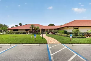 360 SW South River Dr, Stuart, FL 34997 - Photo 38