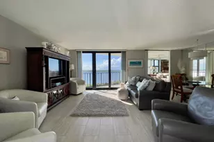 5420 N Ocean Ave, Singer Island, FL 33404 - Photo 10