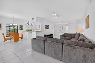 8065 Aberdeen Dr, Boynton Beach, FL 33472 - Photo 12